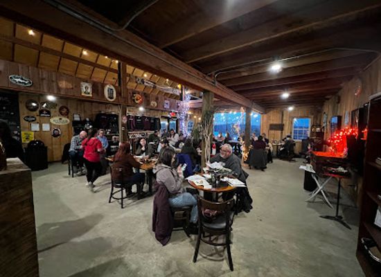 new-hampshire/belknap-county/bar/over-the-moon-farmstead-restaurant-tasting-room