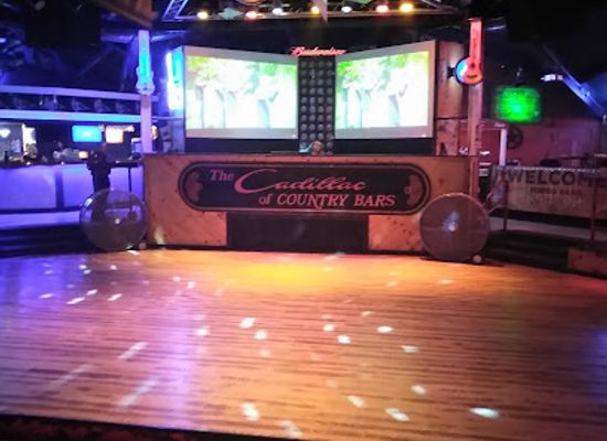 missouri/joplin/bar/guitars-rock-n-country-bar