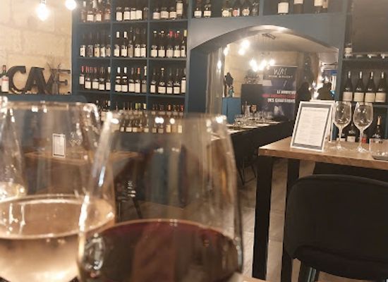 france/bordeaux-wine-region/bar/wine-moment