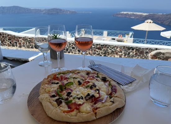 greece/santorini/imerovigli/bar/ilioperato-bar