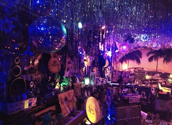 japan/kanazawa/kenrokuen-garden/bar/sturgis