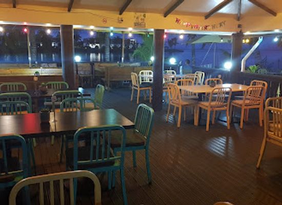 samoa/fa-asaleleaga/bar/taumeasina-hidden-gem-restaurant-bar