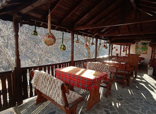 bulgaria/rila/bar/pastra