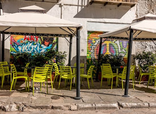 italy/palermo/kalsa/bar/new-art-wine-bar