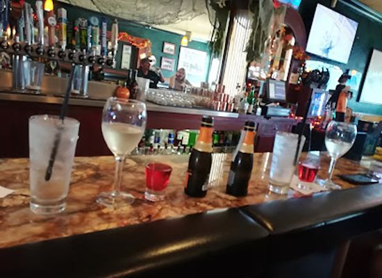 california/san-diego-beaches/bar/tony-s-martini-bar