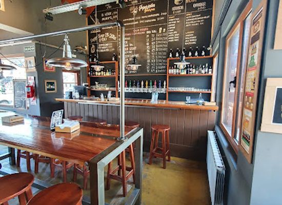 argentina/cerro-fitz-roy/bar/la-zorra-taproom-chalten