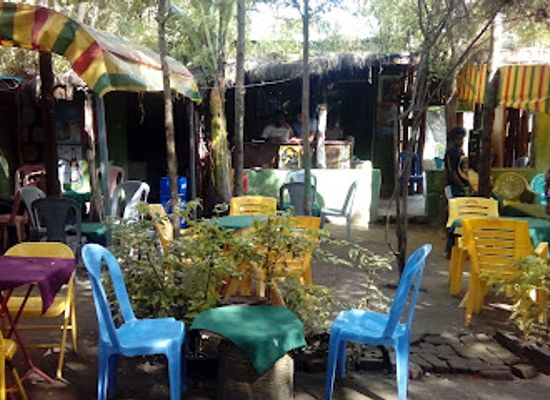 ethiopia/awasa/bar/golet-beer-garden