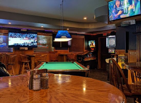 iowa/ottumwa/bar/courtside-bar-grill