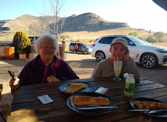 south-africa/golden-gate-highlands-national-park/bar/the-mountain-monkey-clarens