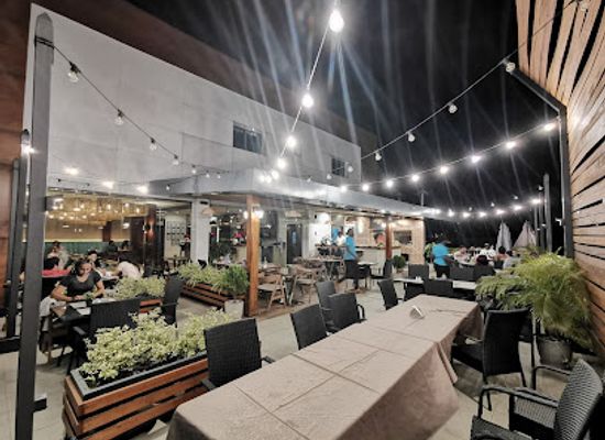 gabon/mayombe-forest/bar/lamaia-lounge-bar-restaurant