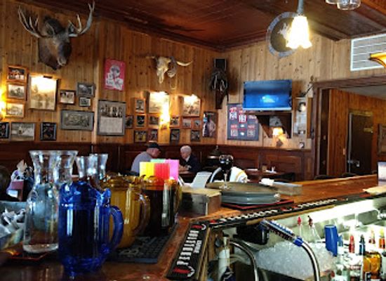 wyoming/cody/bar/proud-cut-saloon