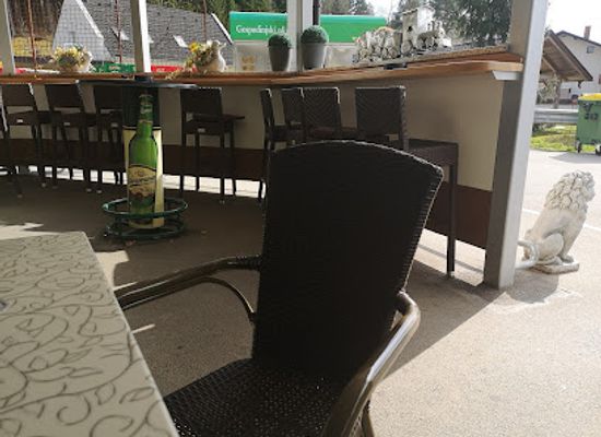 slovenia/celje/bar/terasa-bar-klenovsek