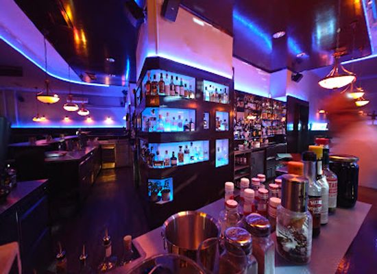 austria/vienna/landstrasse/bar/latidos