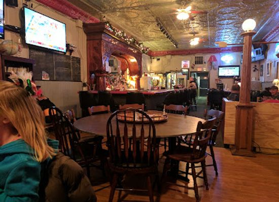 ohio/northwest-ohio/bar/crazy-lady-restaurant-bar
