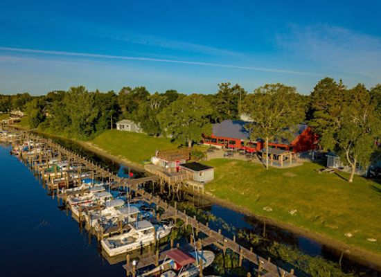 minnesota/lake-of-the-woods/bar/river-bend-resort-lake-of-the-woods-fishing-resort