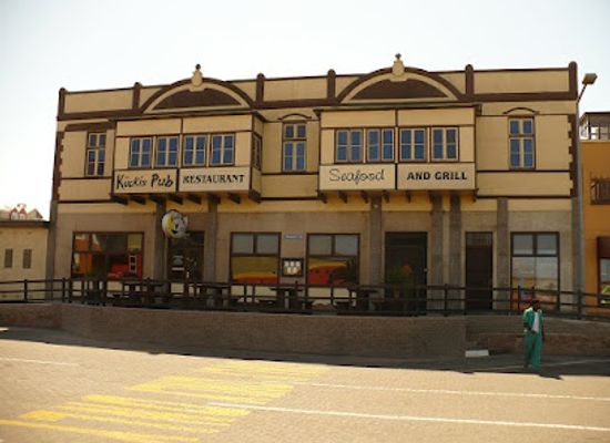 namibia/skeleton-coast/bar/kucki-s-pub