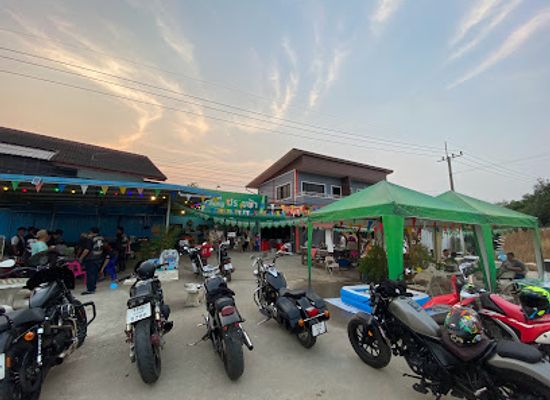 thailand/sukhothai/bar/raan-pray-fa