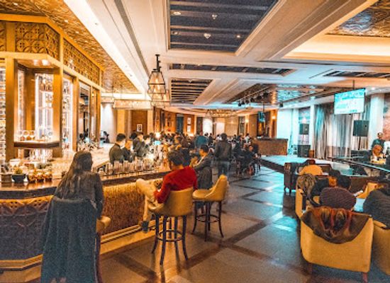 mongolia/eastern-steppe/bar/naadam-bar-restaurant-shangri-la-ulaanbaatar