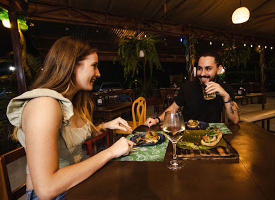 costa-rica/la-fortuna/bar/mary-s-bbq-la-fortuna-lounge-grill