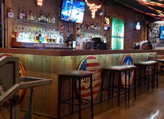 iowa/southwest-iowa/bar/american-outlaws-bar