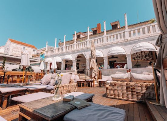 croatia/hvar-island/bar/carpe-diem-bar-hvar-town