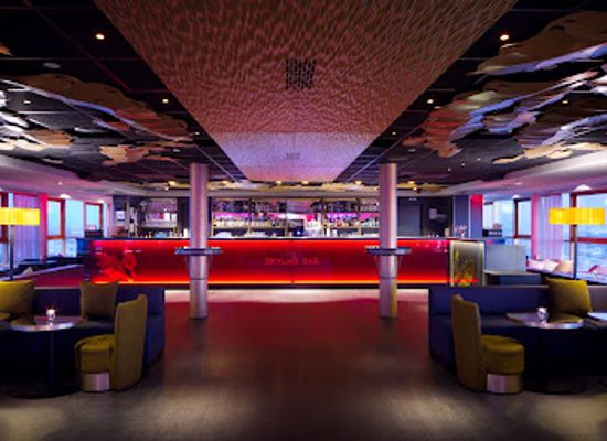 latvia/riga/bar/skyline-bar