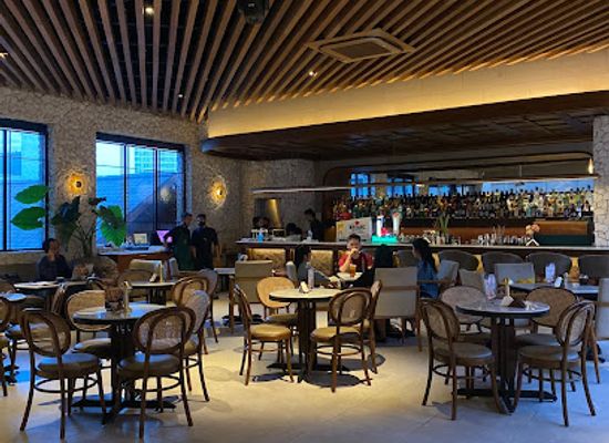 indonesia/east-java/bar/juni-bar-lounge