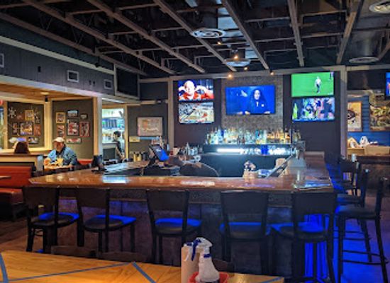 kansas/hutchinson/bar/chili-s-grill-bar