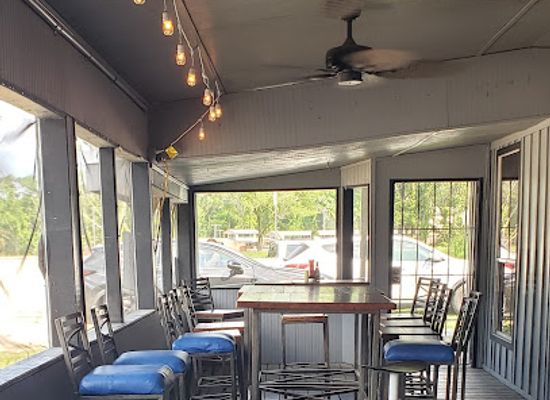 louisiana/plantation-country/bar/the-ville-bar-grill