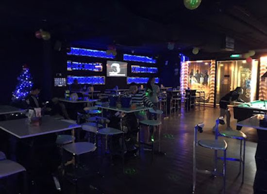 singapore/bukit-batok/bar/8-degree-lounge-bukit-batok