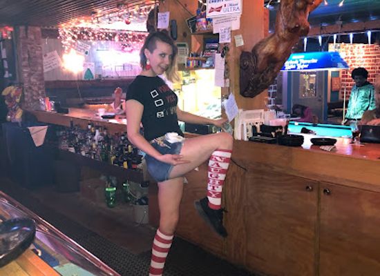 arkansas/hot-springs-national-park/bar/frontier-club