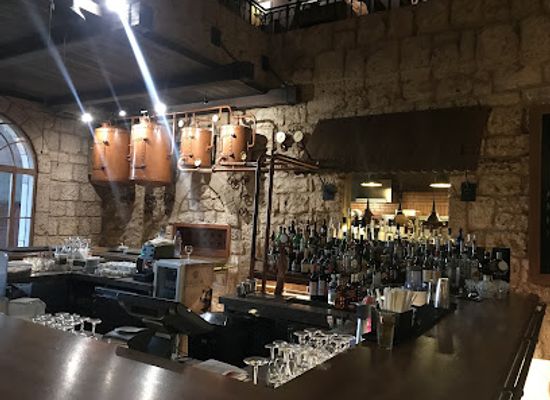 lebanon/jbeil/bar/locanda-a-la-granda