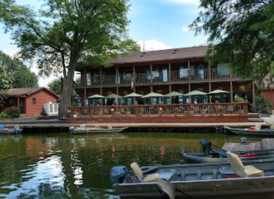 tennessee/reelfoot-lake-area/bar/blue-bank-fish-house-grill