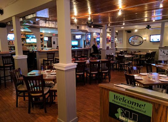 new-jersey/skylands-region/bar/the-miner-s-apron
