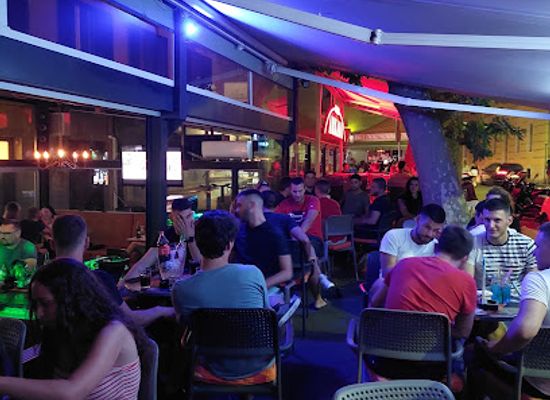 croatia/zadar/bar/down-town