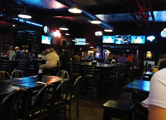 nebraska/north-platte-river-valley/bar/steel-grill-restaurant-bar