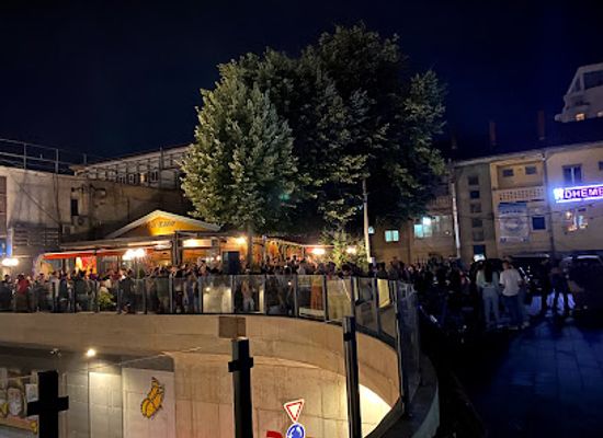 kosovo/nerodime/bar/n-dritare