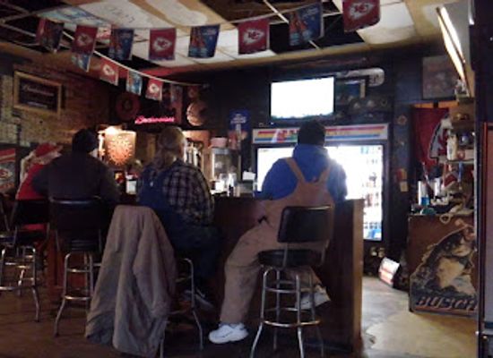 kansas/marais-des-cygnes/bar/sunflower-saloon