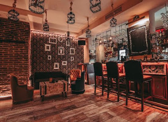 spain/salamanca/vistahermosa/bar/vintage-cocktail-bar