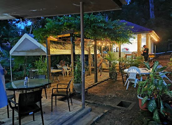 panama/pearl-islands/bar/restaurante-angelina