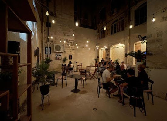 malta/northern-harbour/bar/maewest
