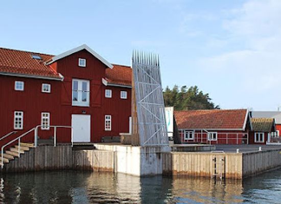 sweden/kosterhavet-national-park/bar/rosso-harbor-cafe