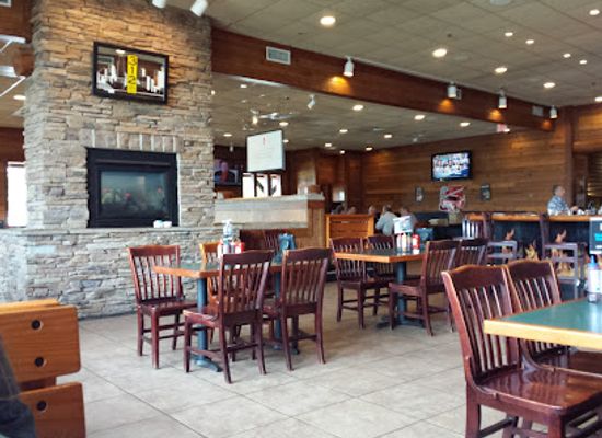 ohio/maumee-valley/bar/smokey-bones-maumee