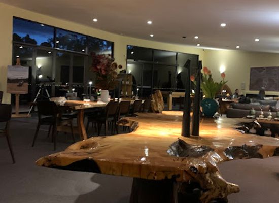 australia/freycinet-national-park/bar/mount-paul-lounge