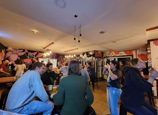 argentina/tierra-del-fuego-national-park/bar/cerveceria-grut-84