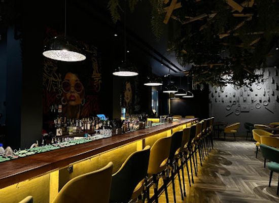 kazakhstan/nur-sultan/old-town/bar/fiftyfifty-lucky-bar