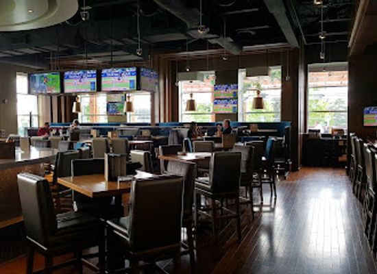 canada/yukon/bar/chop-steakhouse-bar