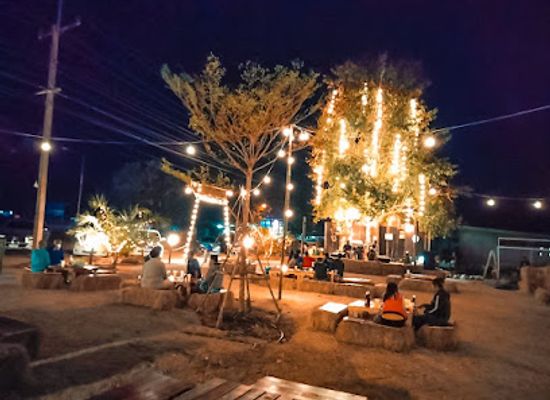 thailand/kanchanaburi/sai-yok/bar/ran-khong-kin-khin-thin