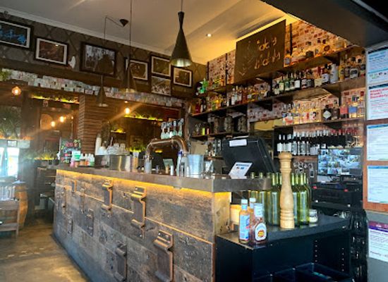 australia/melbourne/st-kilda/bar/iddy-biddy-bar