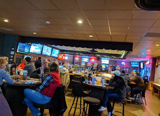 indiana/morgan-monroe-state-forest/bar/bojak-s-bar-grille